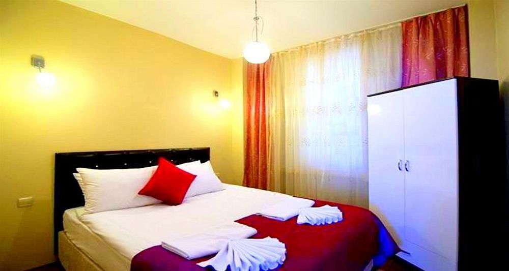Bayer Hotel Стамбул Экстерьер фото